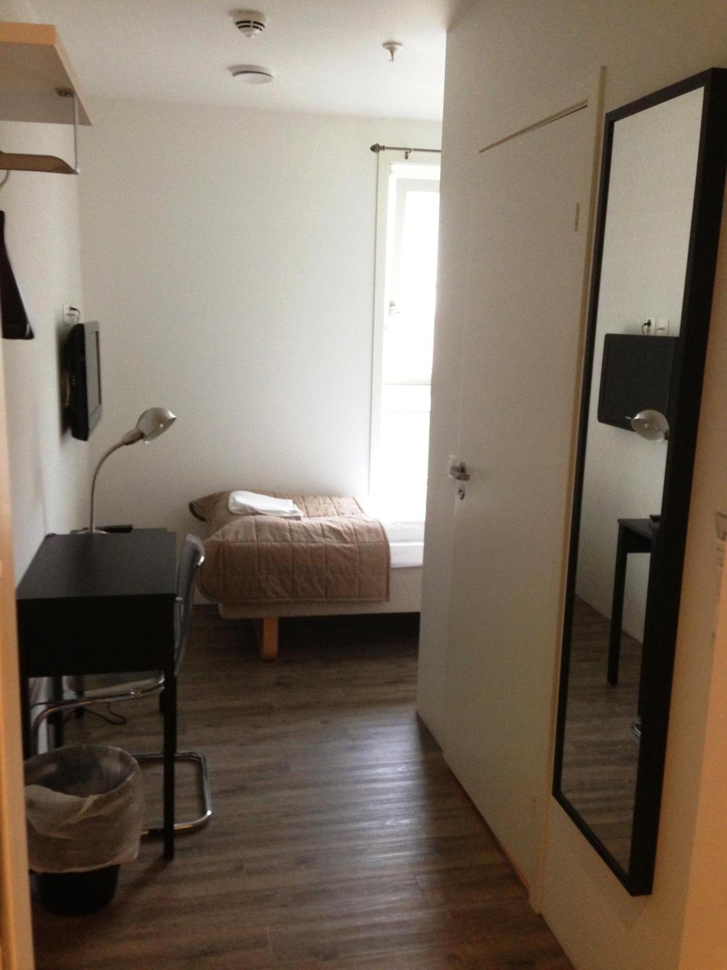 Jibben Hotell Maloy Exterior foto